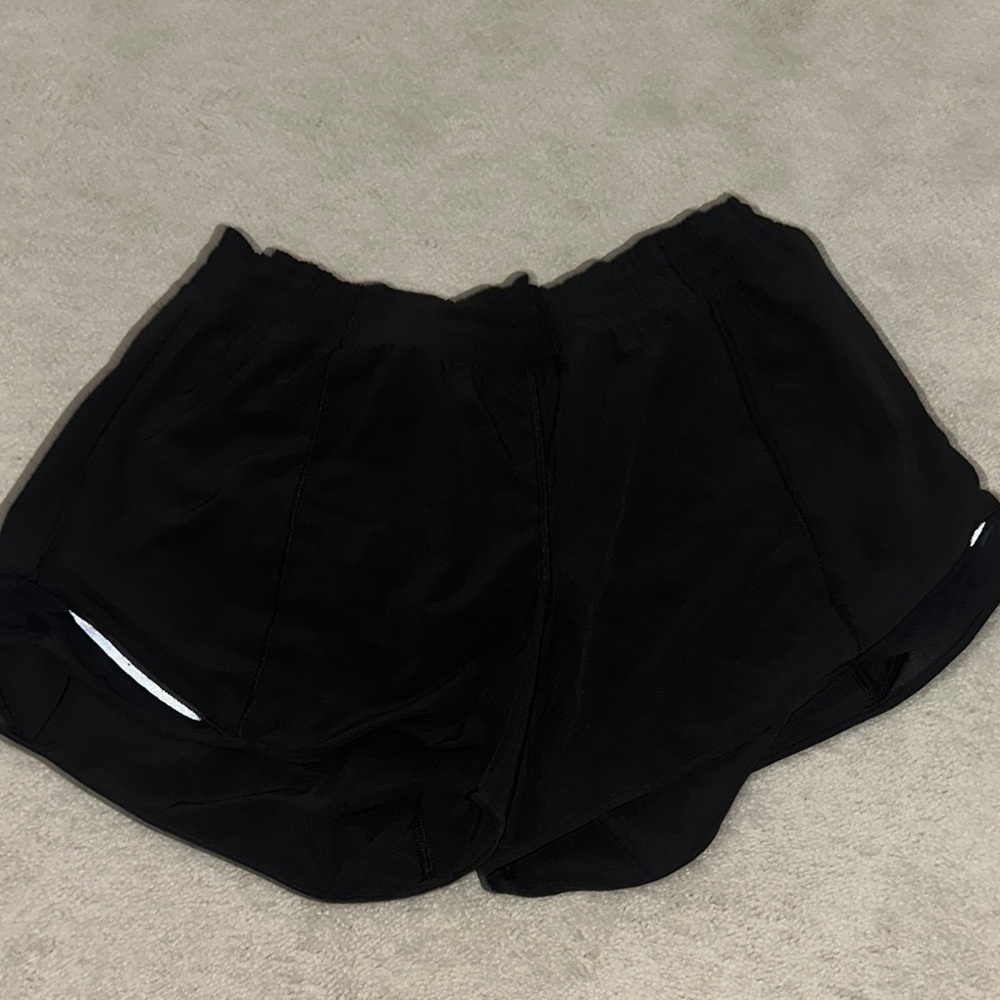Lululemon hotty hot shorts